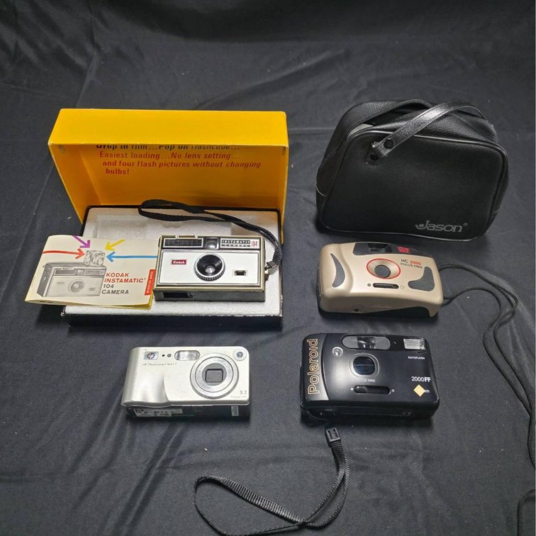 4 Cameras Including Kodak Instamatic 104 NIB