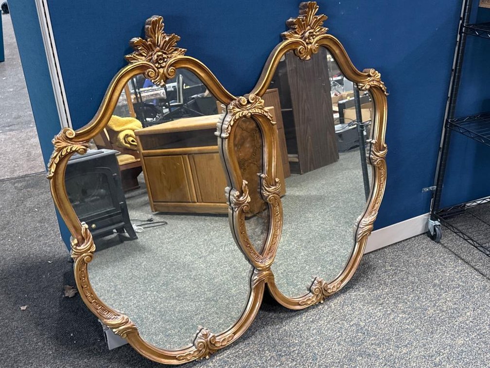 Large Ornate Gilt Wood Decorative Wall Mirror