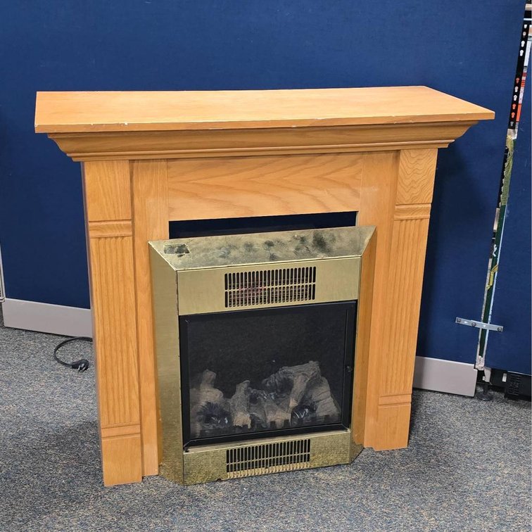 Wooden Mantelpiece Surround With Classic Detailing