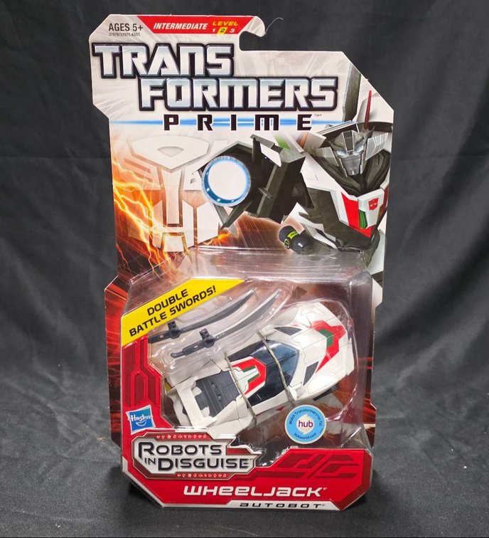 Transformers Prime Deluxe Class Wheeljack Autobot Action Figure