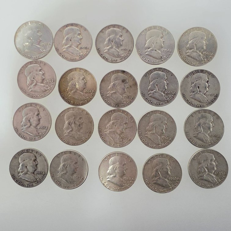 (20) Ben Franklin Half Dollars (90% Silver, Various Dates)