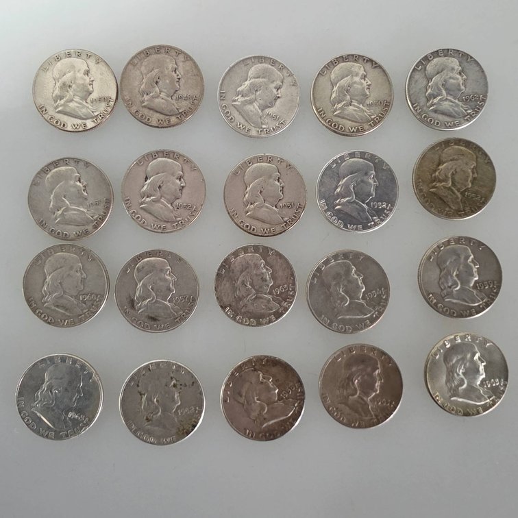 (20) Ben Franklin Half Dollars (90% Silver, Various Dates)