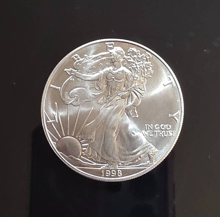 1998 American Eagle 1oz Silver Coin