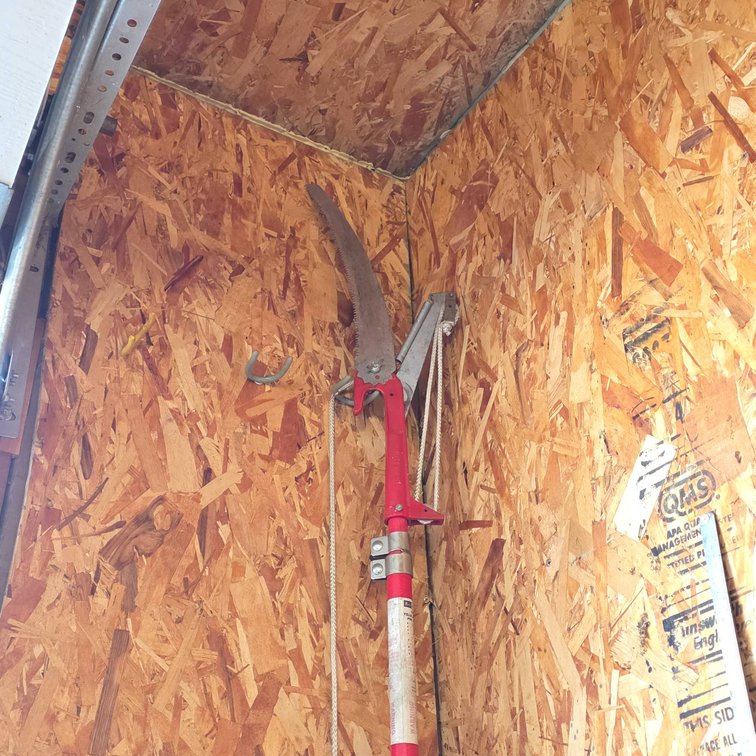 12 Ft Telescoping Pole Saw with Pruning Blade