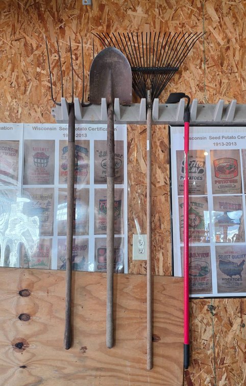 4 Garden Tools with Wood and Fiberglass Handles