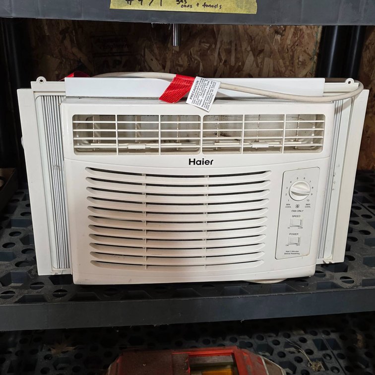 Haier Window Air Conditioner With Adjustable Controls