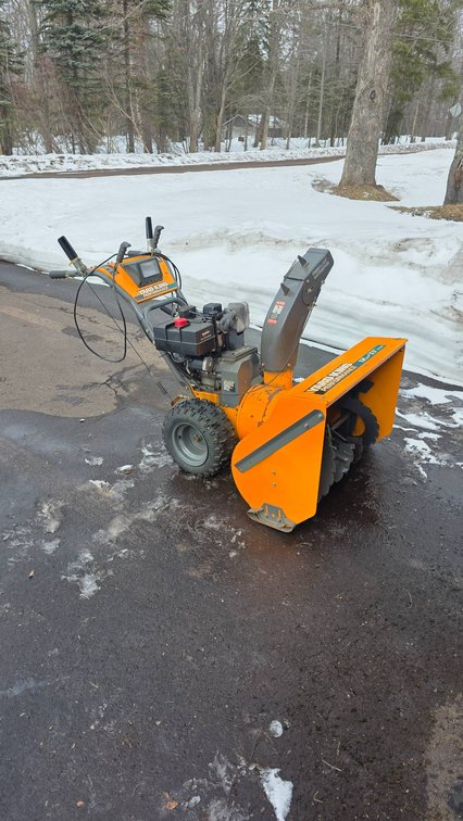 Yard King Performance 12 HP 33-Inch Snowblower With Spare Starter