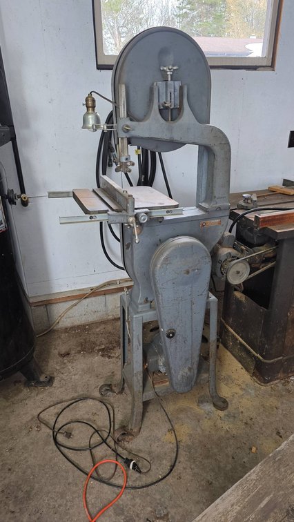 Delta Bandsaw, Tested and Working
