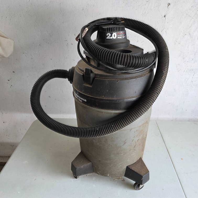 12-Gallon Shop-Vac Wet/Dry Vacuum With 2.0 Peak HP