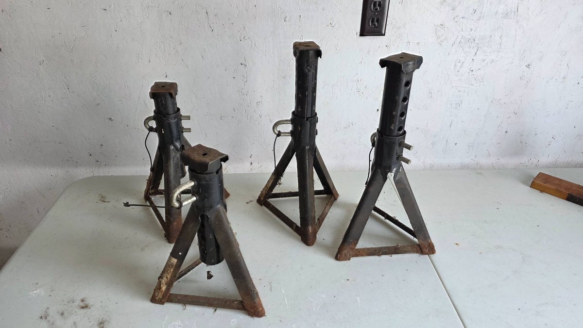 Two Pairs of 2-Ton Jack Stands for Automotive Use