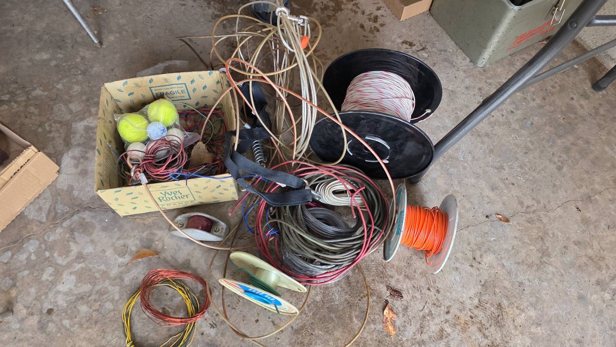 Wire, Dog Tie Outs, and Miscellaneous Components