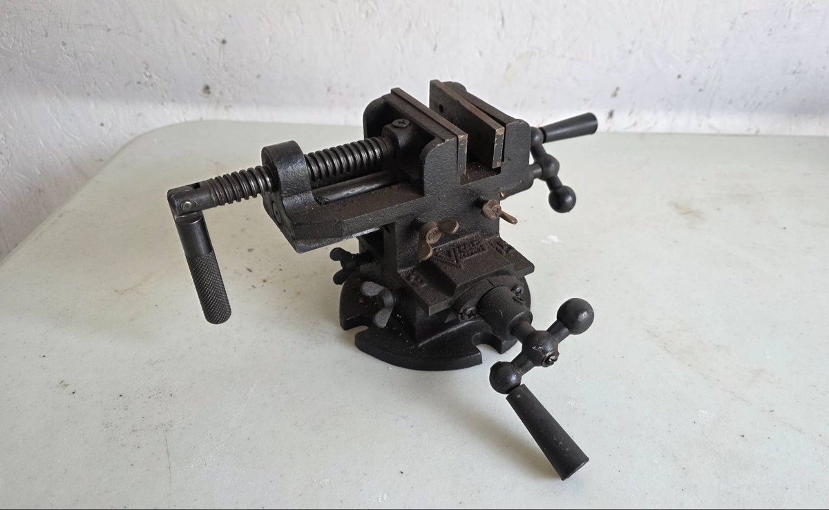 Adjustable Metalworking Machine Table Vise