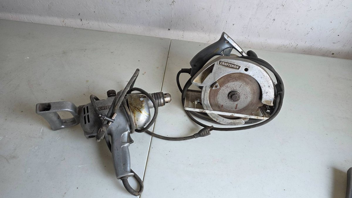 Porter-Cable Drill Model 100 and Craftsman 7″ Circular Saw