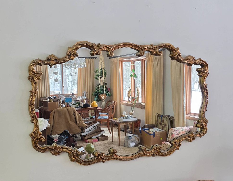 Mid-Century Hollywood Regency Mirror in Gilt Frame