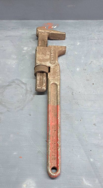 Trimo 18″ Pipe Wrench
