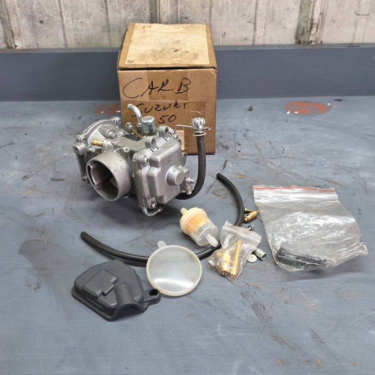 Suzuki Carburetor Assembly with Components for 250cc Model