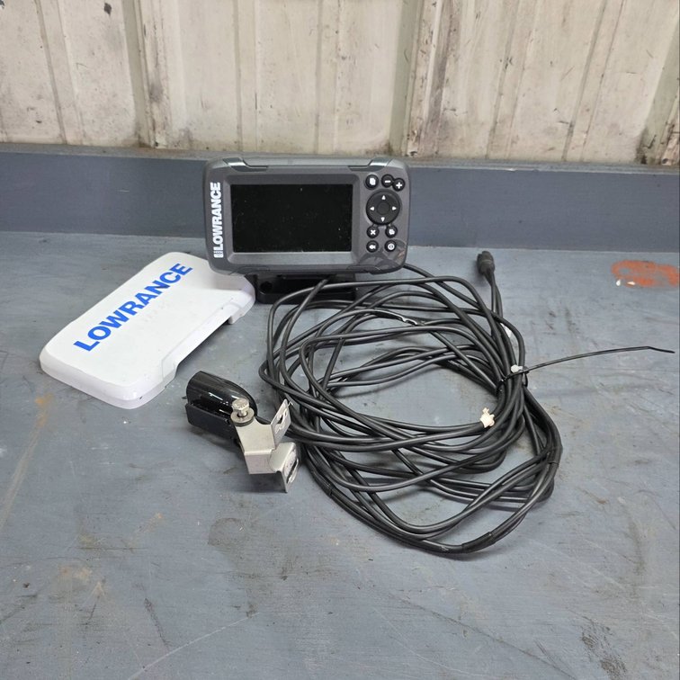 Lowrance Hook 4x Fish Finder With Transducer and Accessories