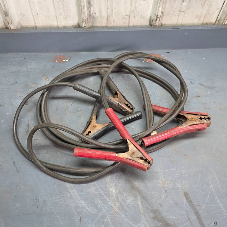 Heavy-Duty Battery Booster Cables