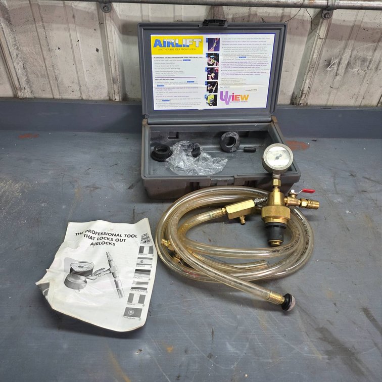 Airlift Cooling System Airlock Eliminator Tool Kit with Case