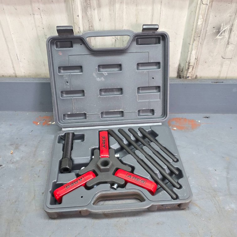 Ares Harmonic Balancer Puller Set