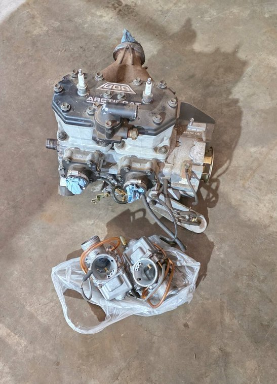 Rebuilt Arctic Cat 600 CC Engine With Carburetors
