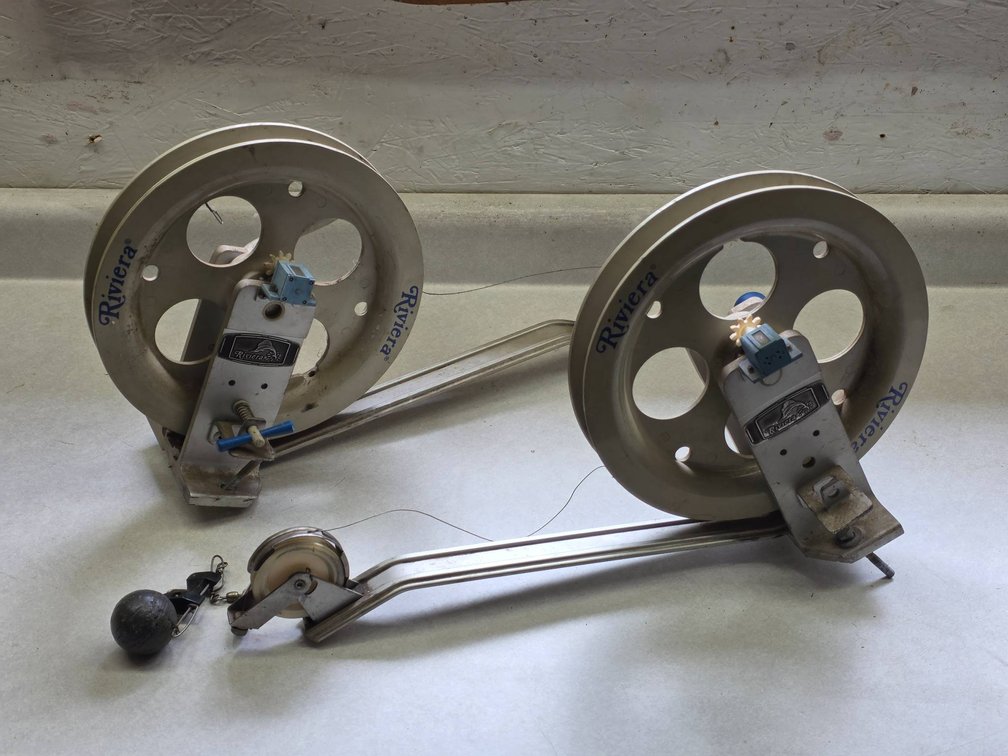 Rivera Brand Aluminum Outriggers, Approximately 19″
