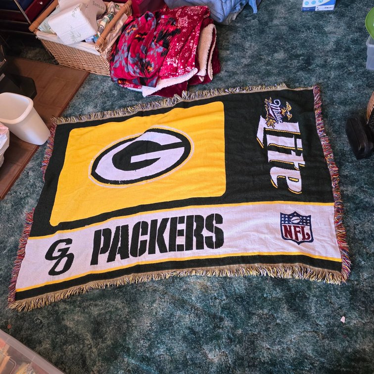Green Bay Packers Woven Throw Blanket, 57″x39″, by The Northwest Company