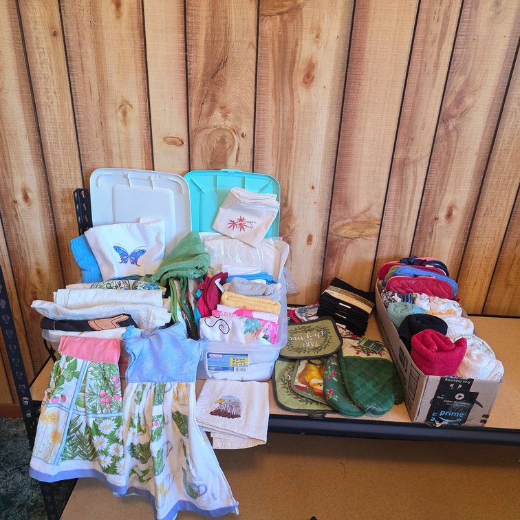 Kitchen and Household Linens and Accessories