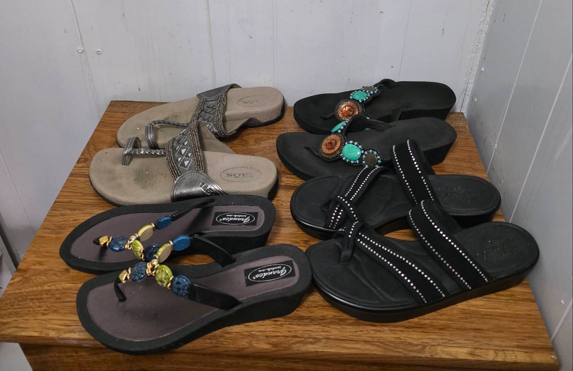4 Pairs of Women’s Size 8 Sandals by Taos, Skechers, Grandco