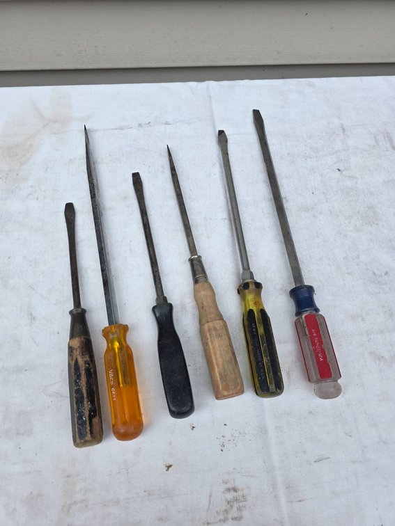 6pc Flathead Screwdriver Lot