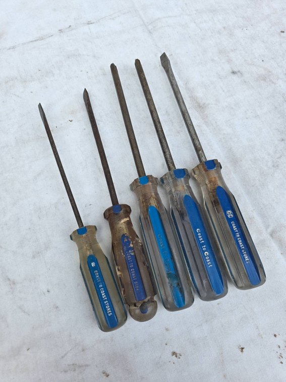 5pc Coast to Coast Vintage Screwdriver Lot