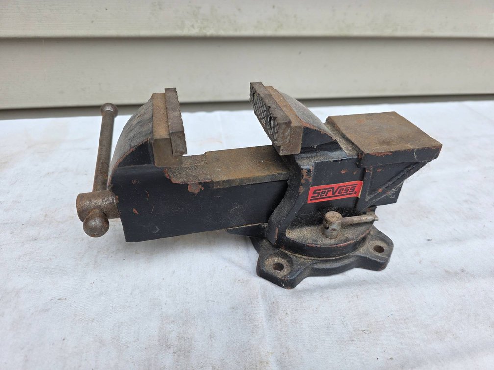Service Bench Mount Vise with 3″ Jaws