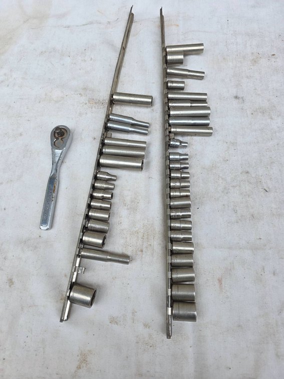40pc Craftsman Socket and Wrench Set, 1/4″ Drive