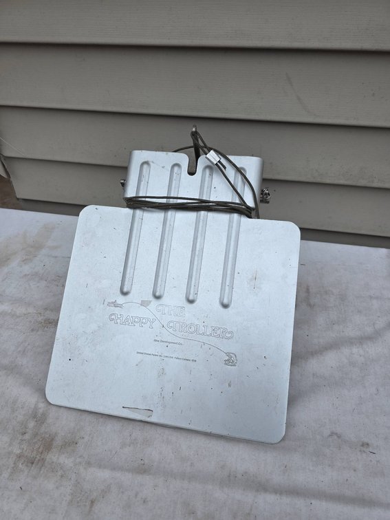Happy Troller Boat-Mount Accessory