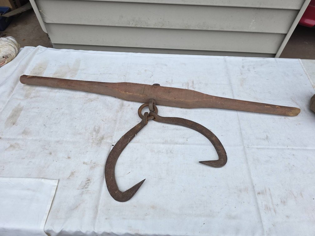 Antique Log Carrier with 42″ Overall Length
