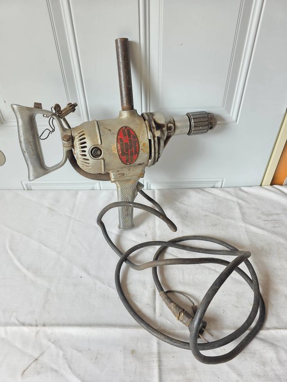 The Cincinnati 1/2" Hammer Drill with Metal Body and Side Handle