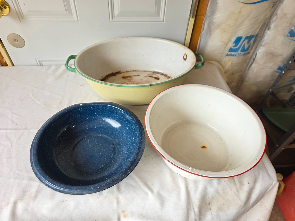 3-Piece Enamelware Bowl and Basin Lot