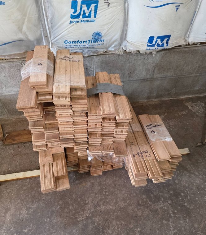 Oak Tongue-and-Groove End-Matched Hardwood Flooring Lot