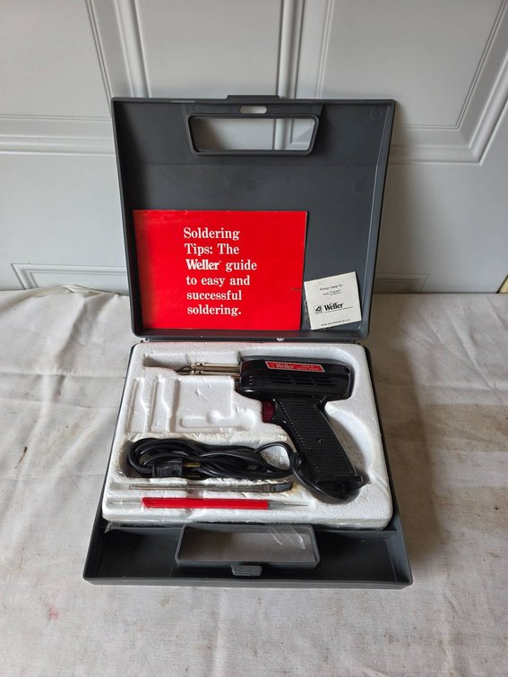 Weller 8200N Soldering Gun Kit with Case and Manual, 100/140 Watts