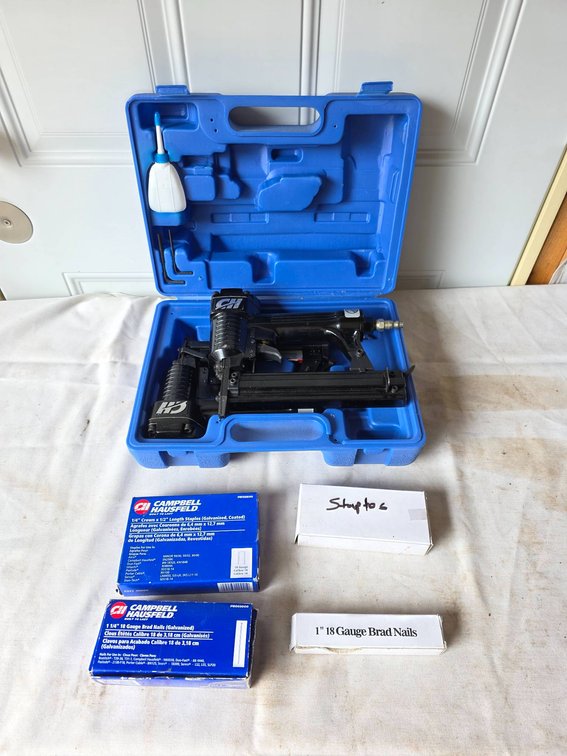 Campbell Hausfeld 2-Pc Brad Nailer Set with Staples and Nails