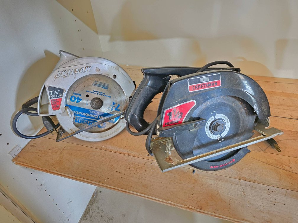 2pc 7 1/4" Circular Saw Lot: Skilsaw Model 574 and Craftsman Model 315.10910