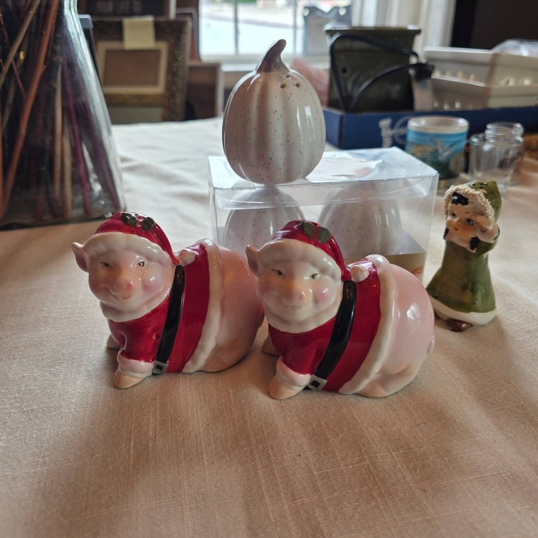 3pc Ceramic Salt and Pepper Shakers Including Seasonal and Figurative Designs