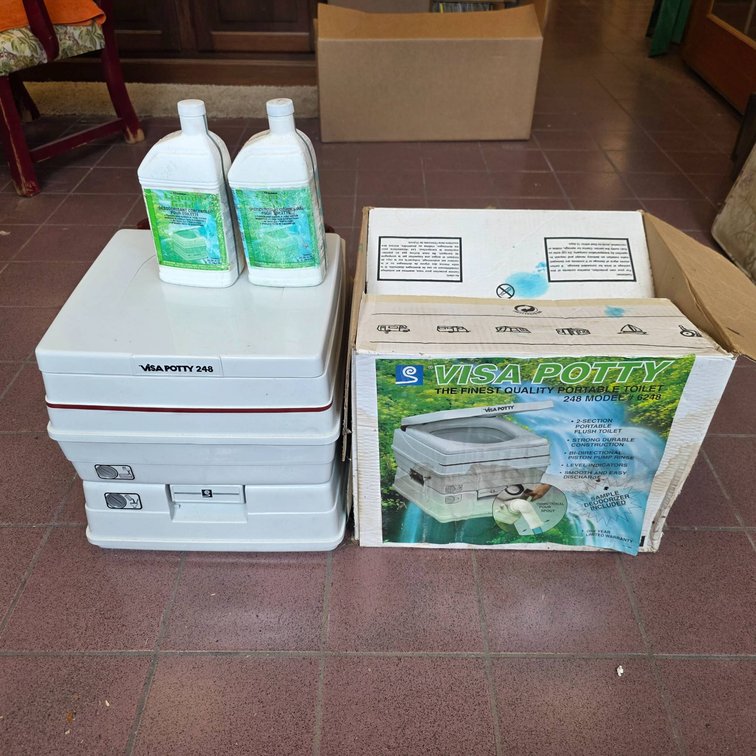 Unused Visa Potty 248 Portable Travel Toilet with Cleaning Chemicals