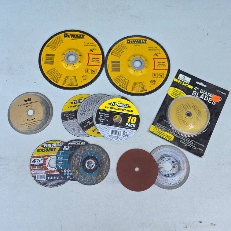 14pc Cut-Off Wheels Lot