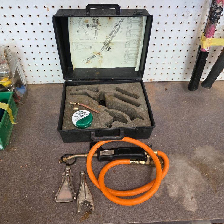 Pipe Soldering Tool Set with Accessories and Case