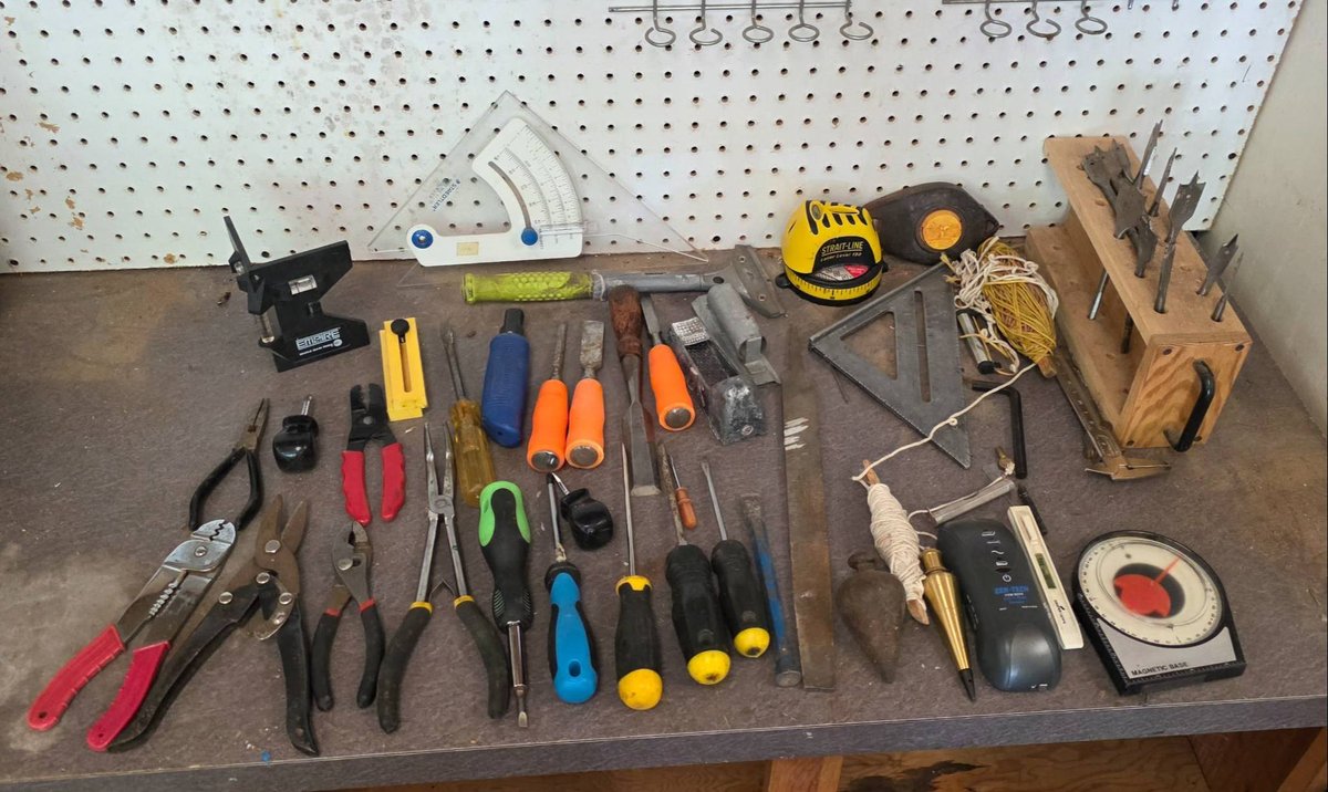 Plumbob, Pliers, Laser Level Workshop Tools Value Lot