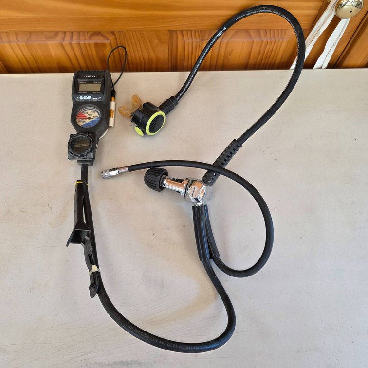US Divers Micra Regulator with Uwatec Aladin Electronic Gauge