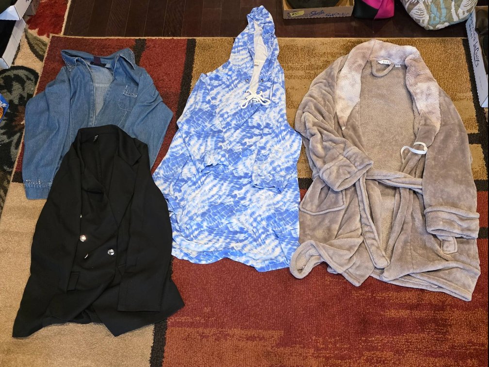 Four Women’s Garments by Être, KoolaBurra by UGG, SHEIN, and Denim & Co.