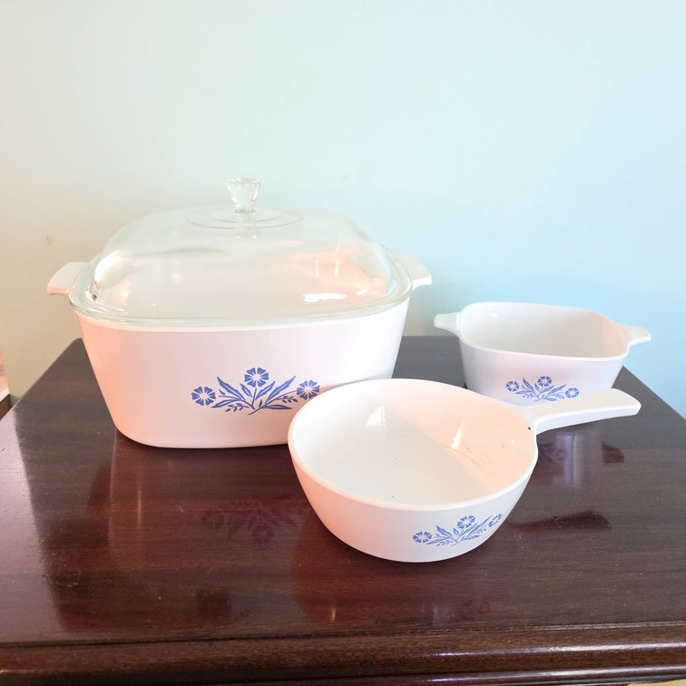 CorningWare Cornflower Blue Casserole and Saucepan Set with Lids