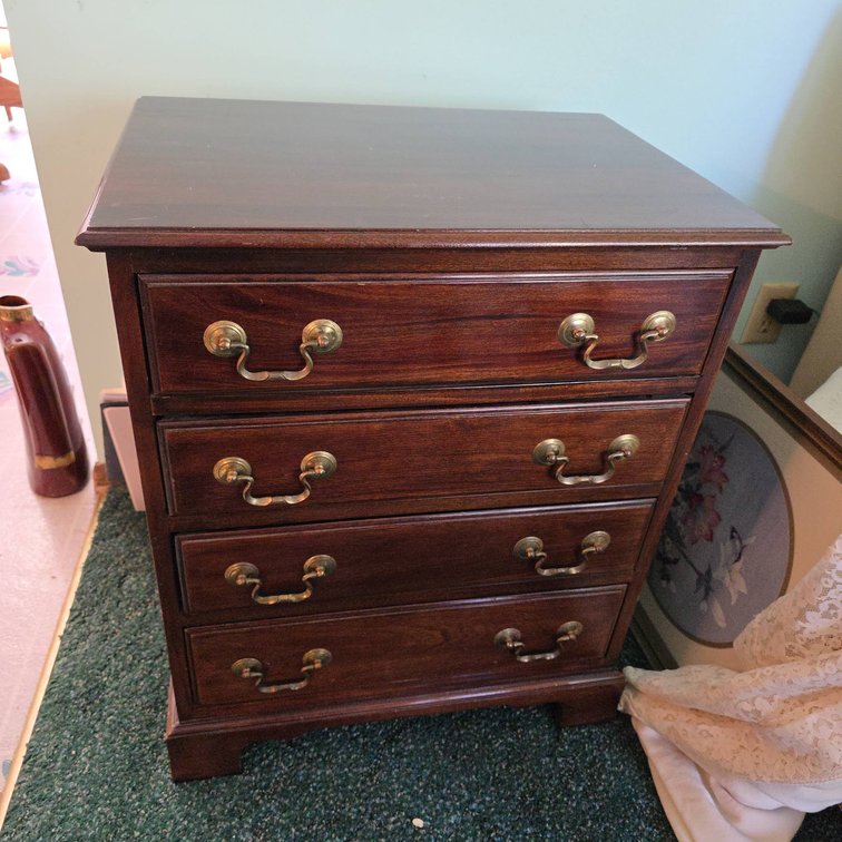 Davis Cabinet Solid Wood Four-Drawer Chest